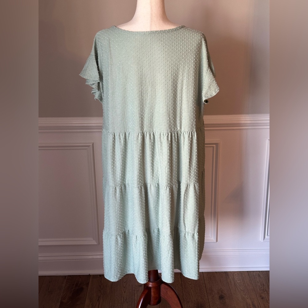 Veveret Sage Green Swiss Dot Tiered Ruffle Dress size 2XL - Picture 3 of 9